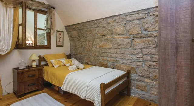 Beautiful Home in Benkovac With 2 Bedrooms, Wifi and Outdoor Swimming Pool