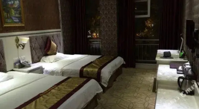 Yueting Business Hotel, Rezervați Hotel Kaizhou Zona Chongqing