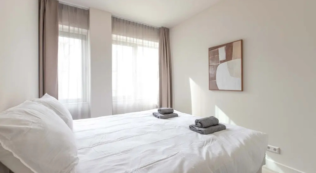 Modern 1BR Apartment in Rotterdam Centre, Забронировать Апартаменты/квартира Роттердам Южная Голландия, рядом с Городской Театр Роттердама