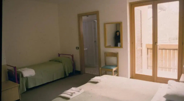 Четырёхместный номер Standard Hotel Cristina