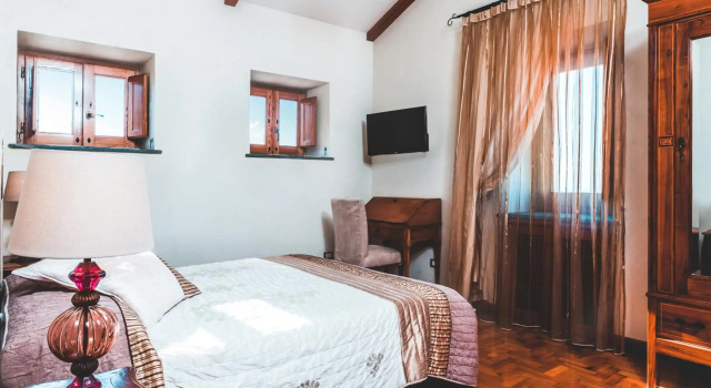 Lubra Casa Relax, Забронировать Отель Отели и гостиницы Скьяццано, Отель