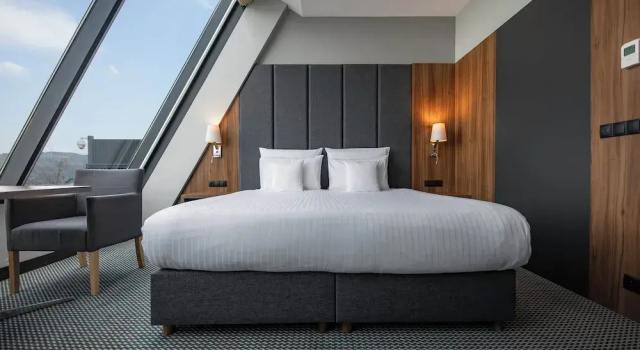 Двухместный номер Comfort с видом на озеро Heron Live Hotel Marina & SPA
