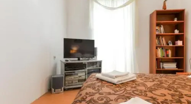 Apartment and Room Doda