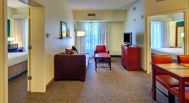 Четырёхместный люкс с 2 комнатами Residence Inn by Marriott Ocala