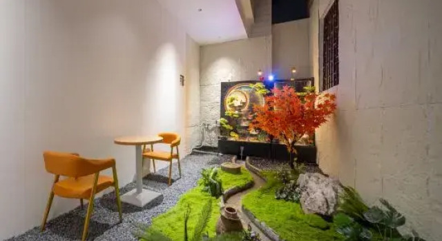 Seaman Hotel (Guangnan Lianhu Park Branch), Book Hotel Guangnan Yunnan