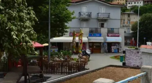 Apartments Zlatko