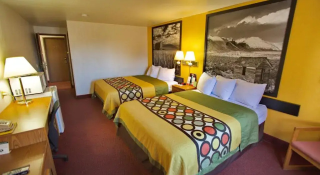 Standard Vierer Zimmer Super 8 by Wyndham Elko