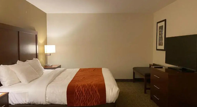 Люкс Comfort Inn Marina on the Monterey Bay