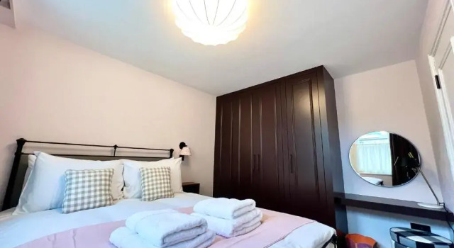 Redland Suites - Apartment 2