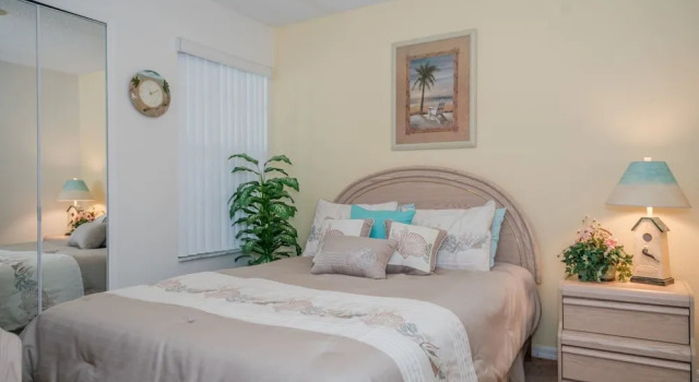 Royal_palm_bay_99, Varaa Lomakoti Hotellit Kissimmee pysäköinnillä, Pysäköinti
