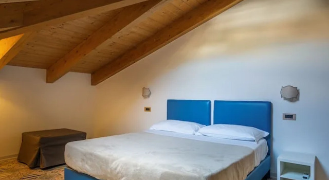 Номер Luxury с балконом DON GIULIO LUXURY ROOMS jacuzzi