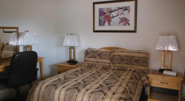 Tumbler Ridge Inn, Buchen Sie Hotel  