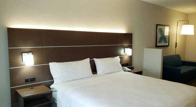 Двухместный люкс Holiday Inn Express Hotel and Suites Weslaco by IHG