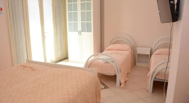 Четырёхместный номер Standard B&B Villa San Leonardo