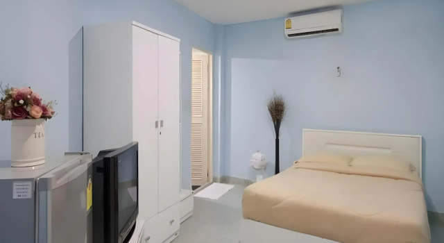Arees House, Забронировать Гостевой дом Гостевые дома Хуахин, рядом с Wat Hua Hin, Гостевой дом
