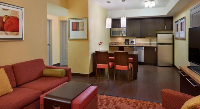Люкс с 2 комнатами TownePlace Suites by Marriott Thunder Bay
