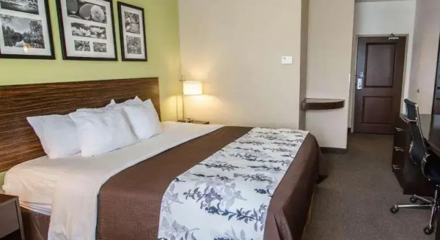 Номер Standard Sleep Inn & Suites Colby