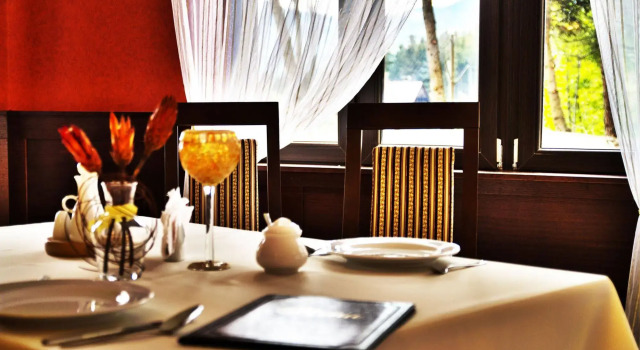 Karpacki & SPA - blisko wyciągu, Restauracja, Sala Zabaw, Bar 24h, Забронировать Отель Карпач 