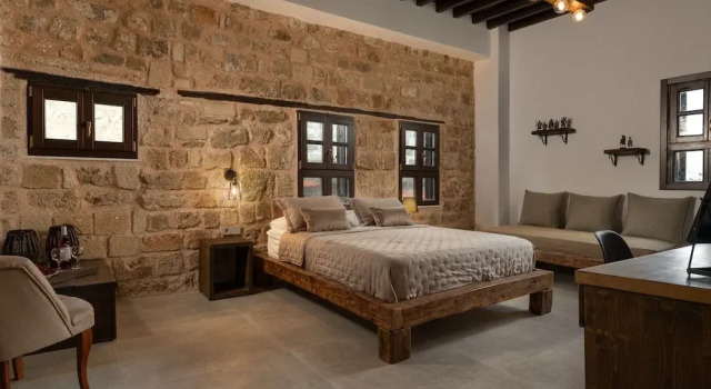 Номер Superior Ancient Knights Luxury Suites