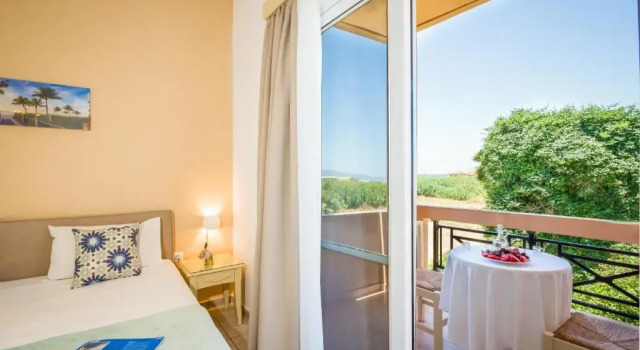 Апартаменты Solon Apartments Near Beach