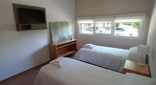 Villa de la Torre, Rezerwuj Willa Mar del Plata 