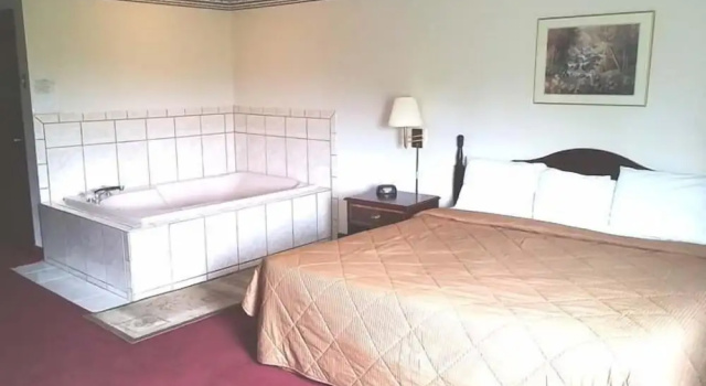 Люкс Economy Inn