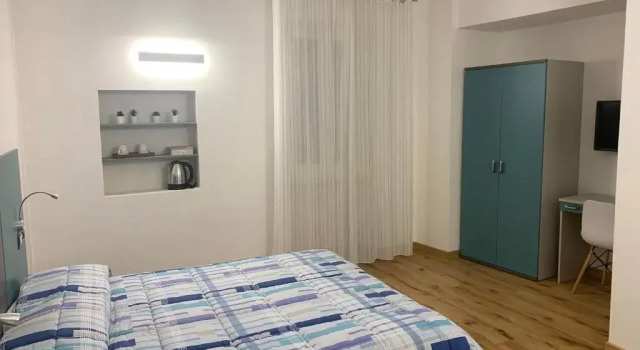 Standard Zimmer Vannucci House
