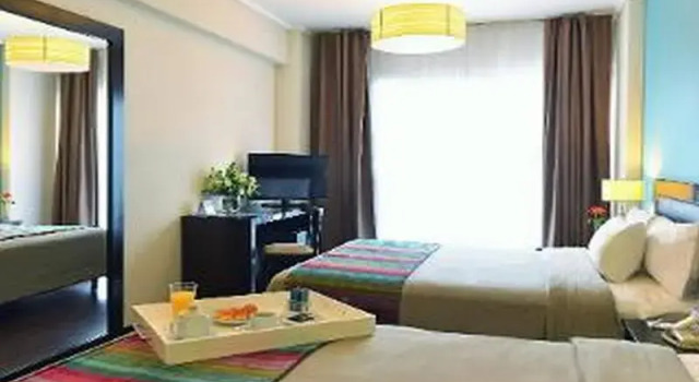 Двухместный номер Standard с балконом Rochester Hotel Classic