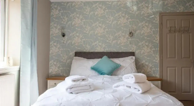 Clovelly Guest House, Забронировать Гостевой дом Лайм-Риджис Jurassic Coast