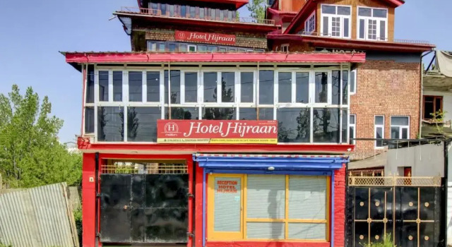 OYO 80500 Hotel Hijraan, Забронировать Отель Сринагар Jammu & Kashmir Ski