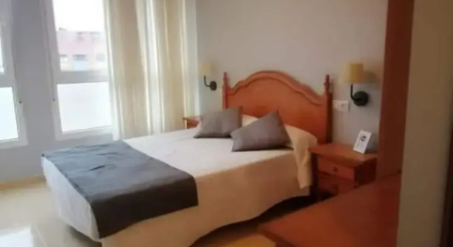 Pensión San Vicente, Book Hostel Hostels in La Rioja, Hostel