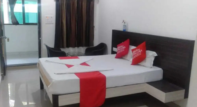 Люкс Hotel Shree Pingara