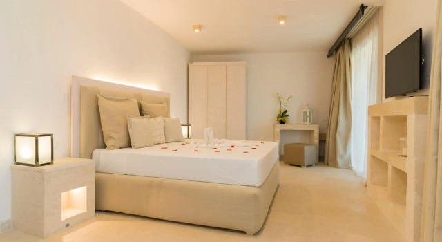 HOTEL BARONE DI MARE, Book Hotel Melendugno Salento