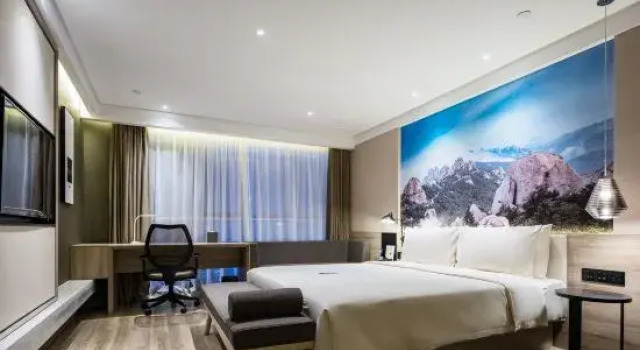 Люкс Atour Hotel Qingdao May Fourth Square Yunxiao Road