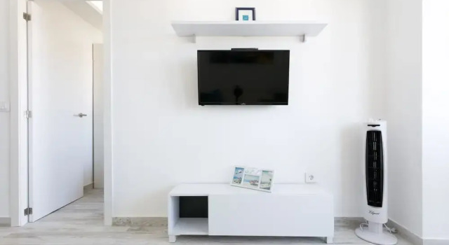 408 Enchanting Sea View Apartment, WiFi and Sea Front, Prenota Appartamento Hotel a Tenerife con piscina, Piscina