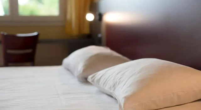 Mape Hotel, Rezerwuj Hotel Dampierre-en-Burly 