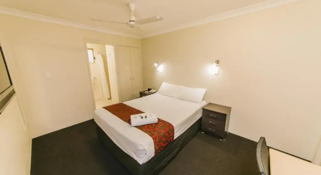 Номер Deluxe Citywalk Motor Inn