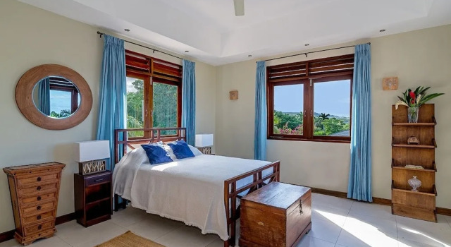 Kanowa , Fully Staffed With Panoramic Views 4 Bedroom Villa