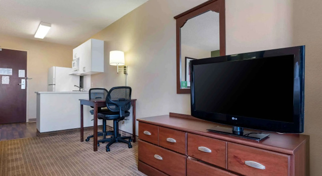 Четырёхместный люкс Extended Stay America Select Suites - Chicago - Hanover Park