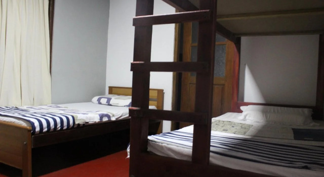 Hi Lanka Backpackers - Adults Only