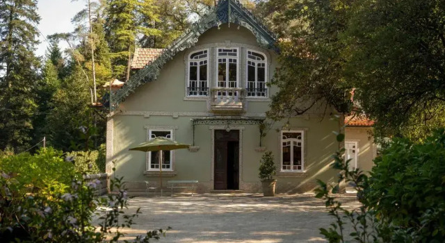 The Grove Houses