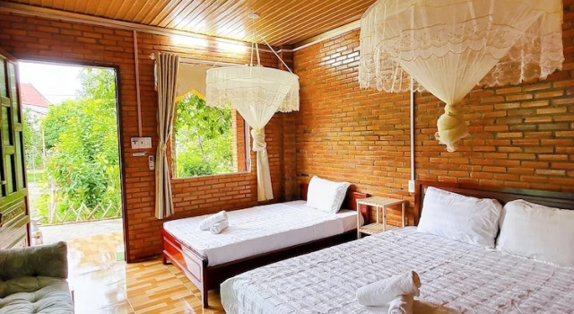 Трёхместный номер Standard Cat Tien Farmer Lodge