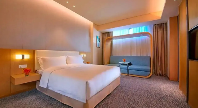 Люкс Holiday Inn Express Nantong Textile City by IHG