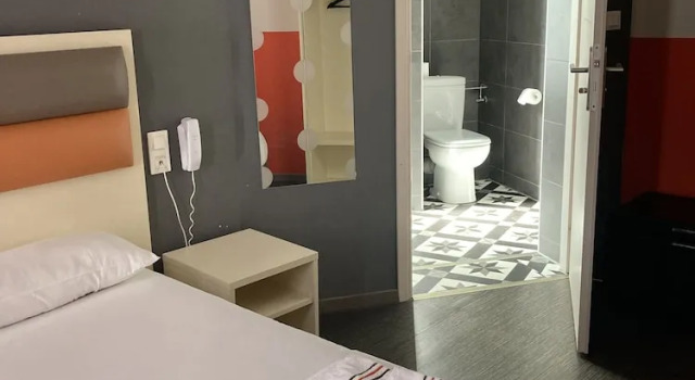 Номер Superior Adonis Hotel Strasbourg