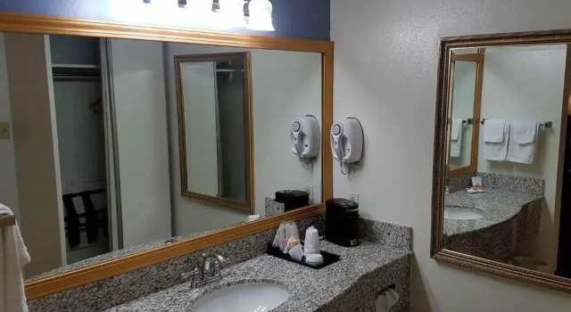 Номер Standard Days Inn by Wyndham Grand Junction