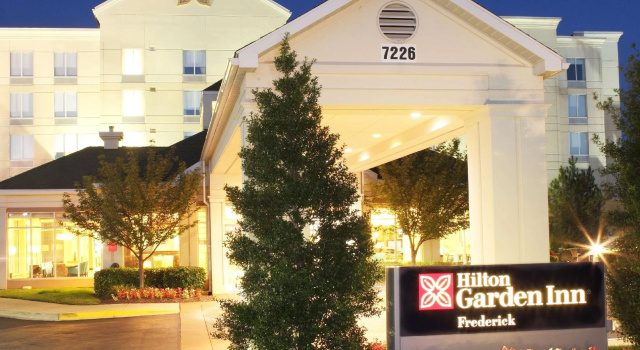 Одноместный люкс Hilton Garden Inn Frederick
