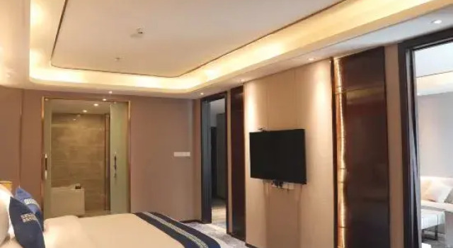 Люкс Deluxe Four Seasons Oxygen Hotel Bomi