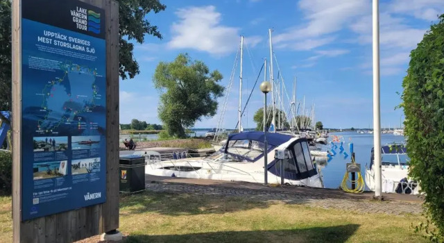 Апартаменты Vänerport Lakefront Hotell