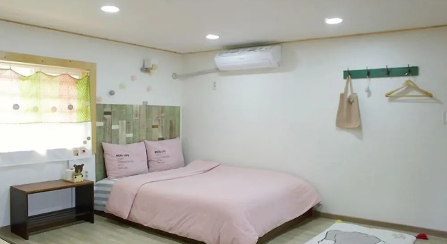 Boryeong (Muchangpo) Sketchbook at Afternoon Pension(보령(무창포) 오후의스케치북펜션)