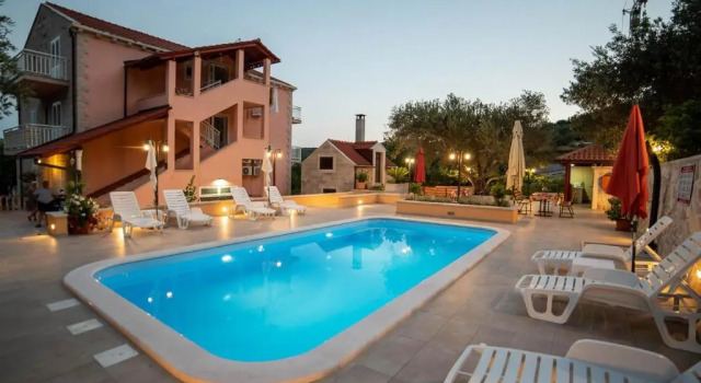 Студия Comfort Apartments Njiric